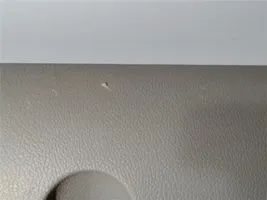 Nissan Kubistar Pokrywa schowka deski rozdzielczej 