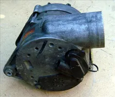 BMW 5 E34 Generatore/alternatore BOSCH