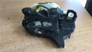 Mitsubishi Colt Moteur de verrouillage porte avant 