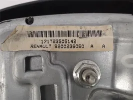 Renault Clio II Ohjauspyörän turvatyynyn kansi 8200236060A