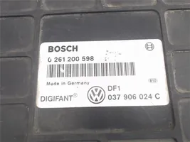 Volkswagen Vento Autres unités de commande / modules (037906024C)