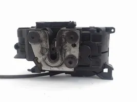 Renault Clio III Moteur de verrouillage porte avant 8200300123