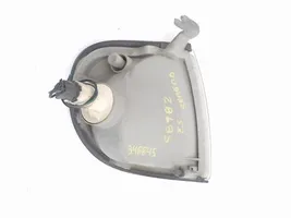 Nissan Serena Indicatore di direzione anteriore 261357C000