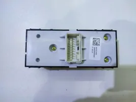 KIA Xceed Przełącznik / Przycisk otwierania szyb 93570J7000