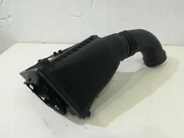 Audi RS5 Oro filtro dėžė 8T0133106