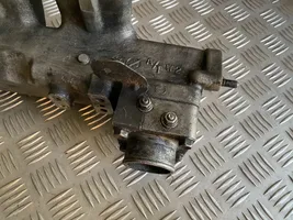 Hyundai Terracan Ansaugbrücke Ansaugkrümmer 0K55118101