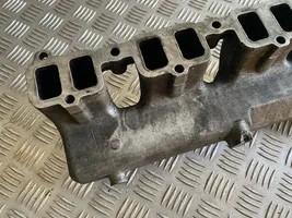 Hyundai Terracan Intake manifold 0K55118101