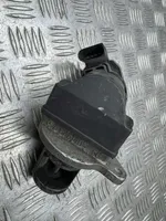 Mercedes-Benz E W211 EGR valve 00005320B1