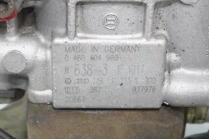 Audi A4 S4 B5 8D Pompa ad alta pressione dell’impianto di iniezione 028130115A