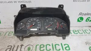 Nissan Patrol Y61 Compteur de vitesse tableau de bord 24812VB200