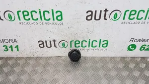 Seat Toledo I (1L) Bouchon, volet de trappe de réservoir à carburant 1J0201553