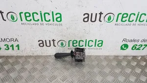 Renault Sandero I Commodo de clignotant E10670224