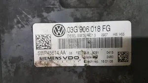 Volkswagen PASSAT Calculateur moteur ECU 