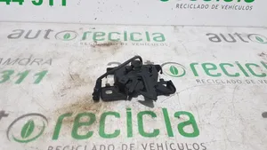 Renault Captur Zaczep bagażnika 656011705R