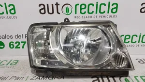 Nissan Patrol Y61 Lampa przednia 