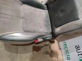 Nissan Patrol Y61 Fotel przedni pasażera 