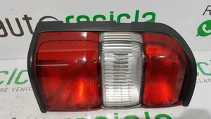 Nissan Patrol Y61 Lampa tylna 