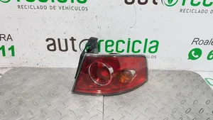 Seat Ibiza III (6L) Lampa tylna 6L6945096