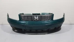 Volkswagen PASSAT Zderzak przedni 