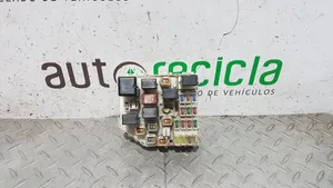 Toyota RAV 4 (XA20) Module de fusibles 