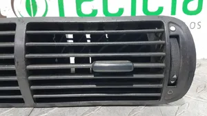 Seat Toledo I (1L) Griglia di ventilazione centrale cruscotto 1MP820951