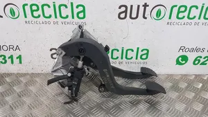 BMW 1 E81 E87 Sankabos pedalas 42322403