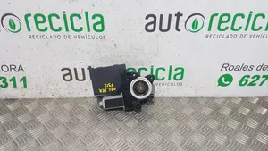 Volvo C30 Moteur de lève-vitre de porte avant 30773903AA