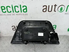 Alfa Romeo Giulia Hansikaslokero 1560914860