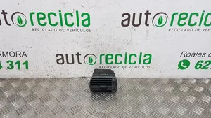 Seat Toledo I (1L) Griglia di ventilazione centrale cruscotto 8L0820901