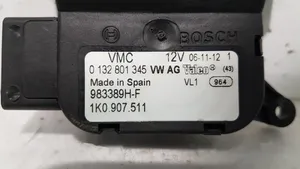 Volkswagen Scirocco Moteur actionneur de volet de climatisation 0132801345
