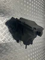 Audi S5 Ilmansuodattimen kotelo 8K0133837