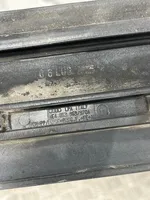 Audi A8 S8 D3 4E Takaoven lista (muoto) 4E4853969