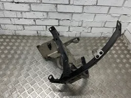 Audi A8 S8 D3 4E Supporto di montaggio del parafango 4E0821138F