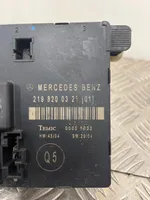 Mercedes-Benz CLS C219 Oven ohjainlaite/moduuli 2198200326