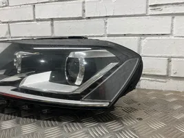 Volkswagen PASSAT B7 USA Lampa przednia 3AB941751