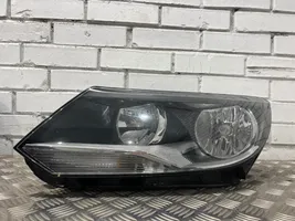 Volkswagen Tiguan Lampa przednia 5N1941005