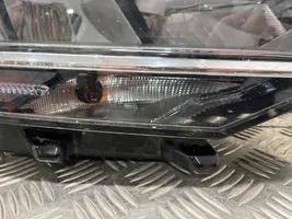 Volkswagen PASSAT B8 Lampa przednia 3G1941036P