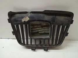 Seat Cordoba (6K) Atrapa chłodnicy / Grill 6K0853654D