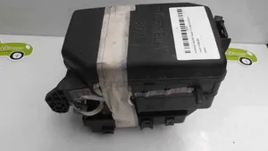 Hyundai Accent Módulo de fusible 912131E161