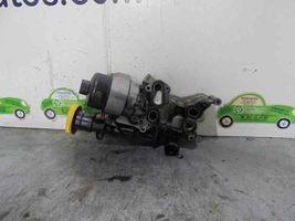 Opel Combo C Supporto di montaggio del filtro dell’olio A4K29P3467