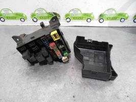 Volvo S40, V40 Module de fusibles 30623378