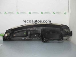 Renault Kangoo III Deska rozdzielcza 8200180998