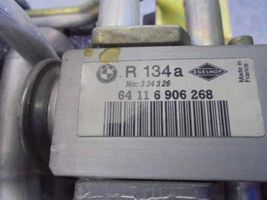 BMW 1 E81 E87 Radiatore aria condizionata (A/C) (abitacolo) 64116906268