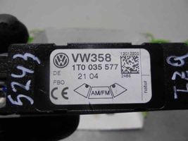 Volkswagen Touran I Radio antenna 1T0035577
