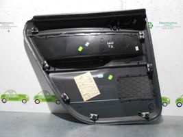 Volkswagen Polo Takaoven verhoilu 6Q6867212