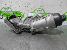 Mercedes-Benz A W168 Radiateur d'huile moteur A6681800210