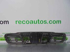 Daewoo Lanos Front grill 96215294