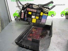 Hyundai Elantra Module de fusibles 913102D161