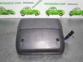 Nissan Serena Luce d’arresto centrale/supplementare 265907C001