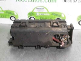 Ford Explorer Module de fusibles F67B14A003AA